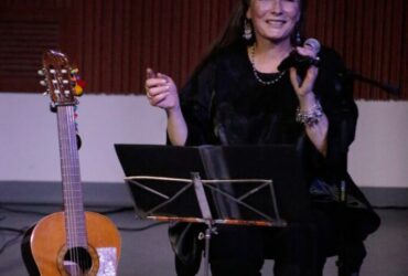 Dagmar Dümchen y Eduardo Yañez emocionan al público con su concierto de música popular latinoamericana