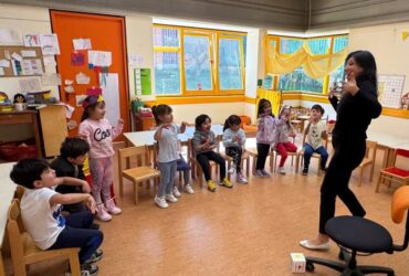 Schöner Besuch im Kindergarten